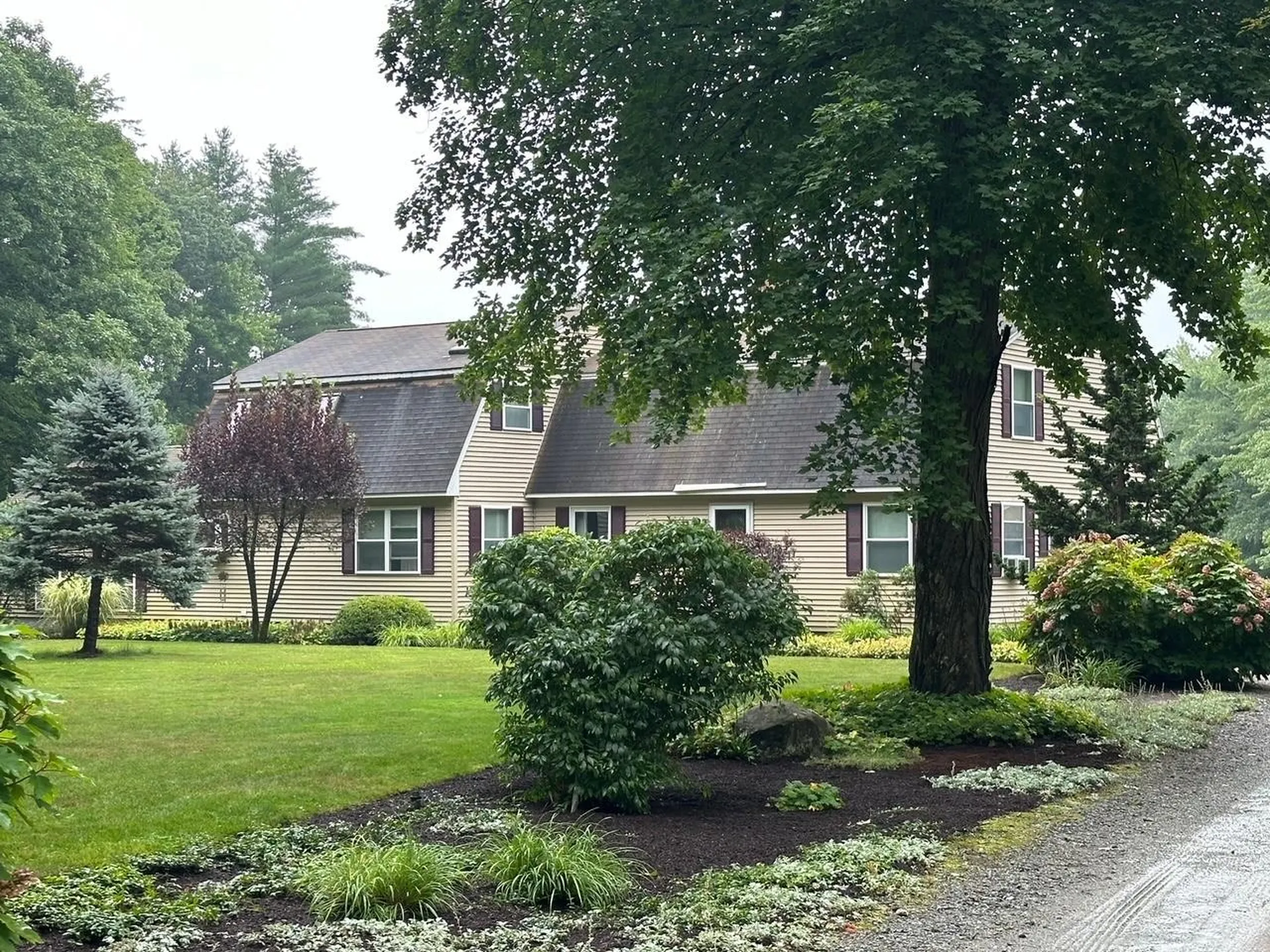 49 Robinson Road Bow NH 03304