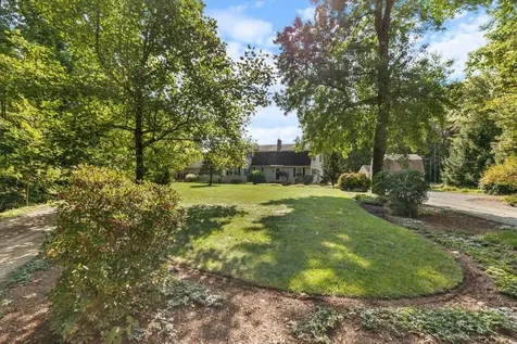 49 Robinson Road Bow NH 03304