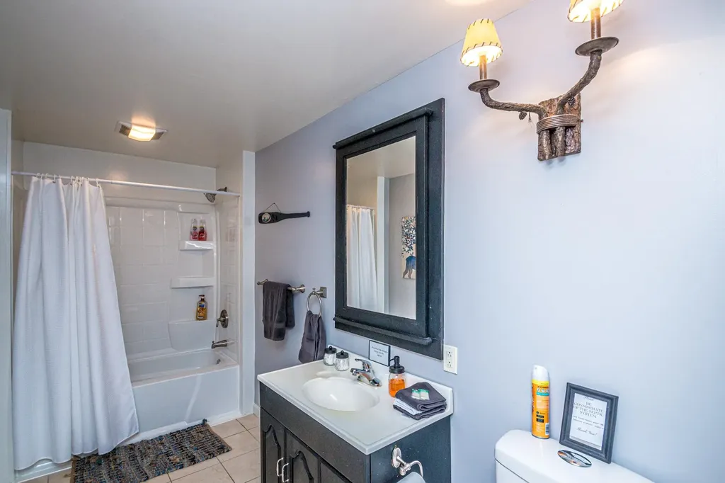 135 S Dorr Way Wakefield NH 03830