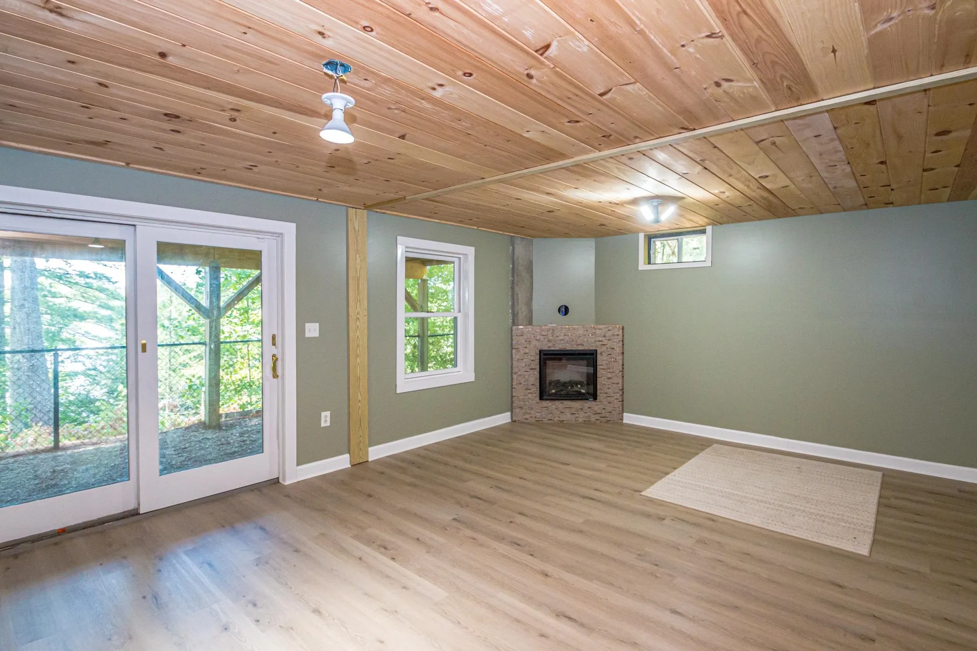 135 S Dorr Way Wakefield NH 03830