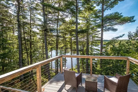 135 S Dorr Way Wakefield NH 03830