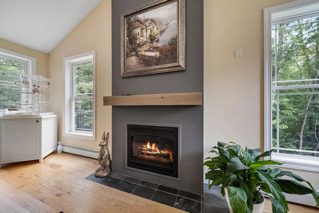 89 Woodhill Road Bow NH 03304