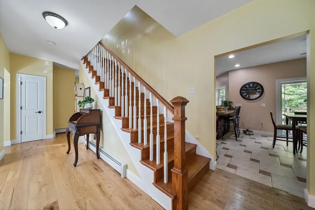 89 Woodhill Road Bow NH 03304