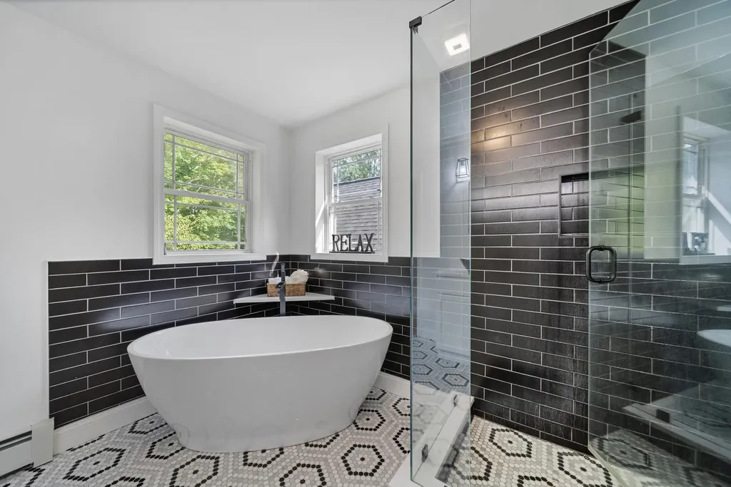 89 Woodhill Road Bow NH 03304