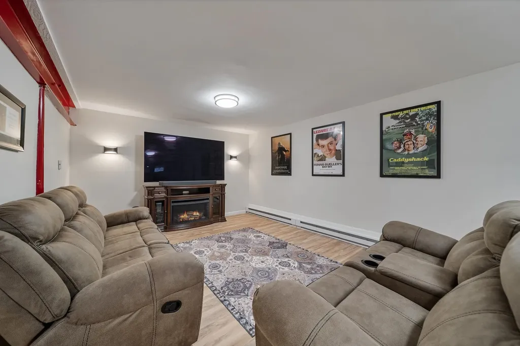 89 Woodhill Road Bow NH 03304