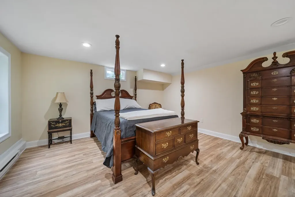 89 Woodhill Road Bow NH 03304