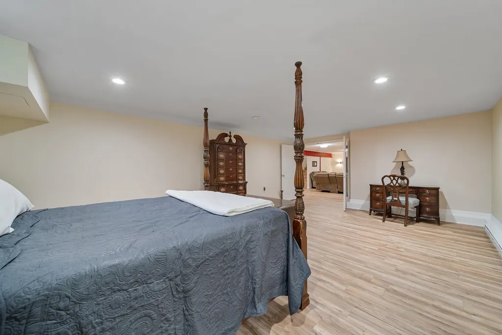 89 Woodhill Road Bow NH 03304