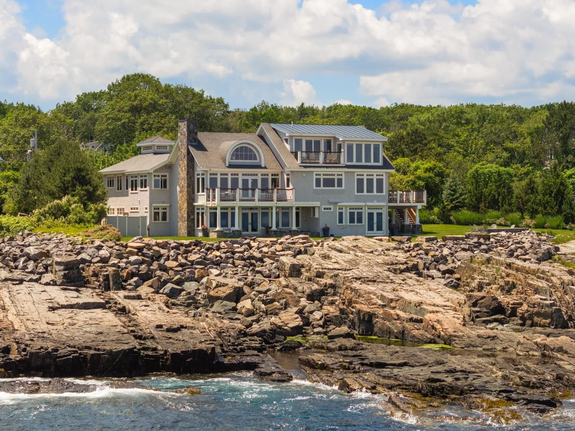 121 Bald Head Cliff Road York ME 03902