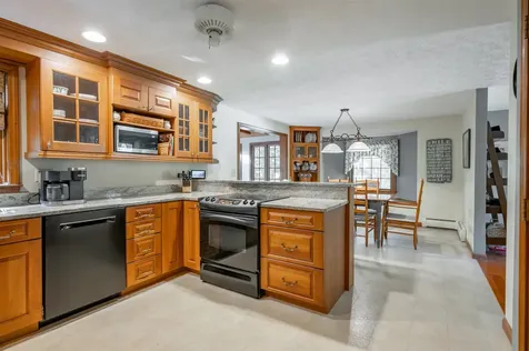 22 Marty Drive Merrimack NH 03054