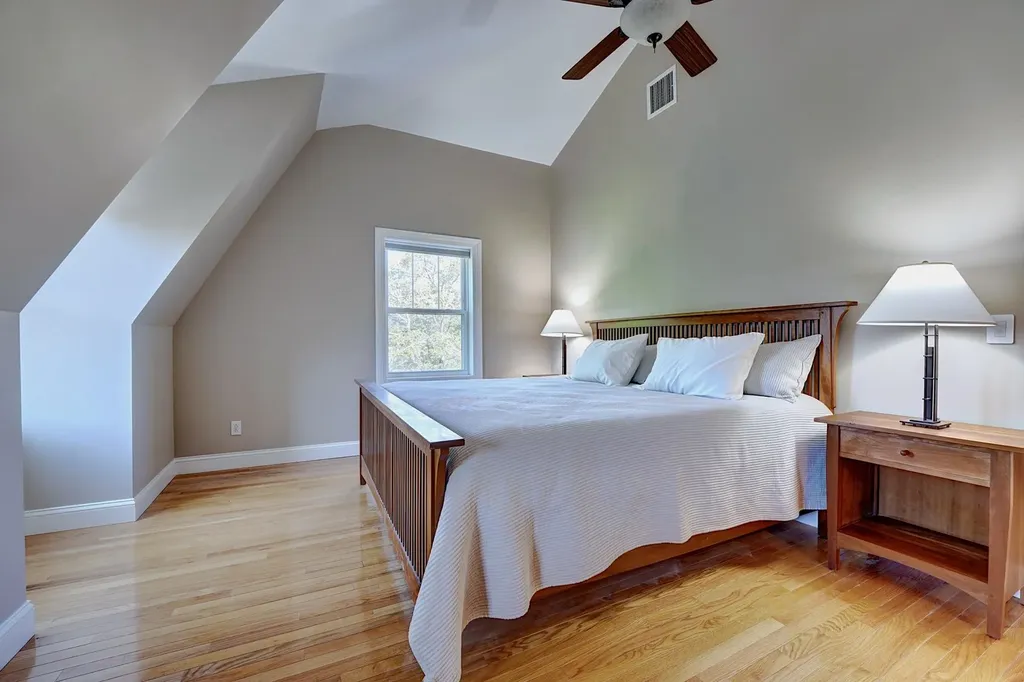 5 Old Parish Way Portsmouth NH 03801