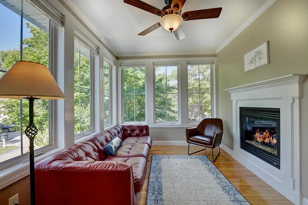 5 Old Parish Way Portsmouth NH 03801