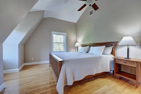 5 Old Parish Way Portsmouth NH 03801