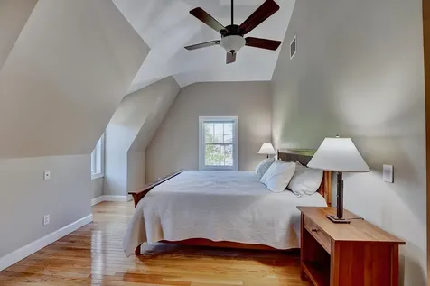 5 Old Parish Way Portsmouth NH 03801