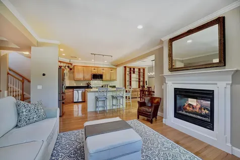 5 Old Parish Way Portsmouth NH 03801