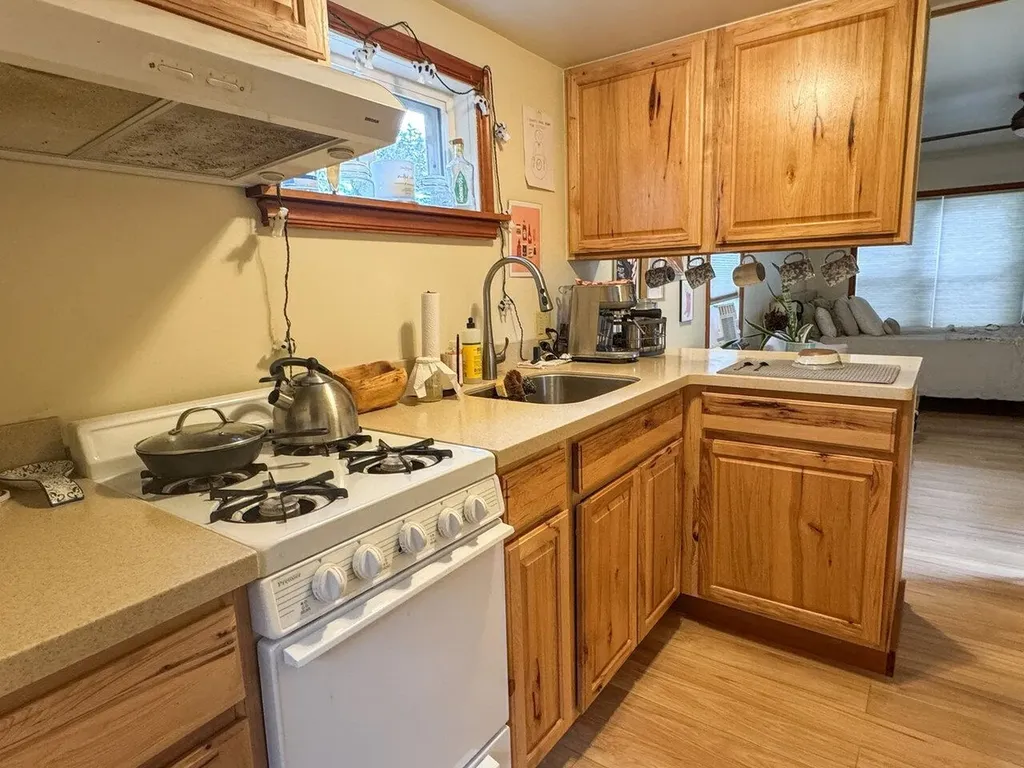 71-73 Harrison Avenue Burlington VT 05401-0000