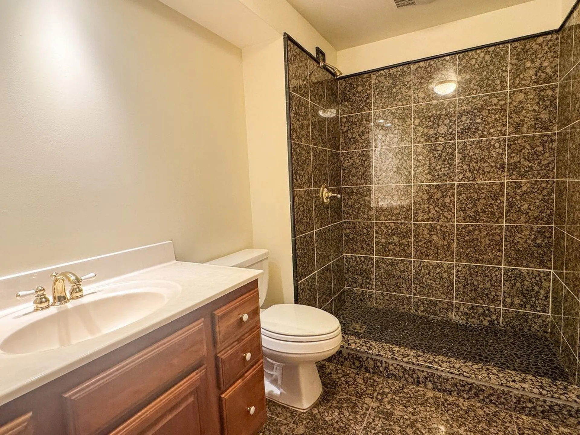 71-73 Harrison Avenue Burlington VT 05401-0000