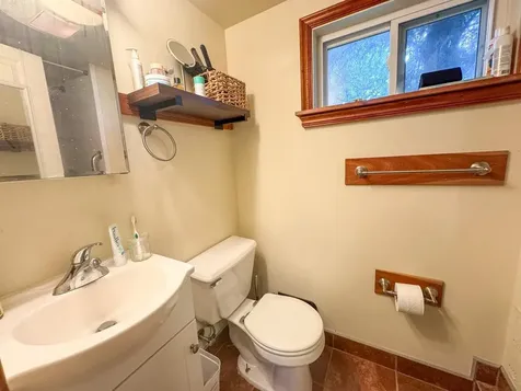 71-73 Harrison Avenue Burlington VT 05401-0000