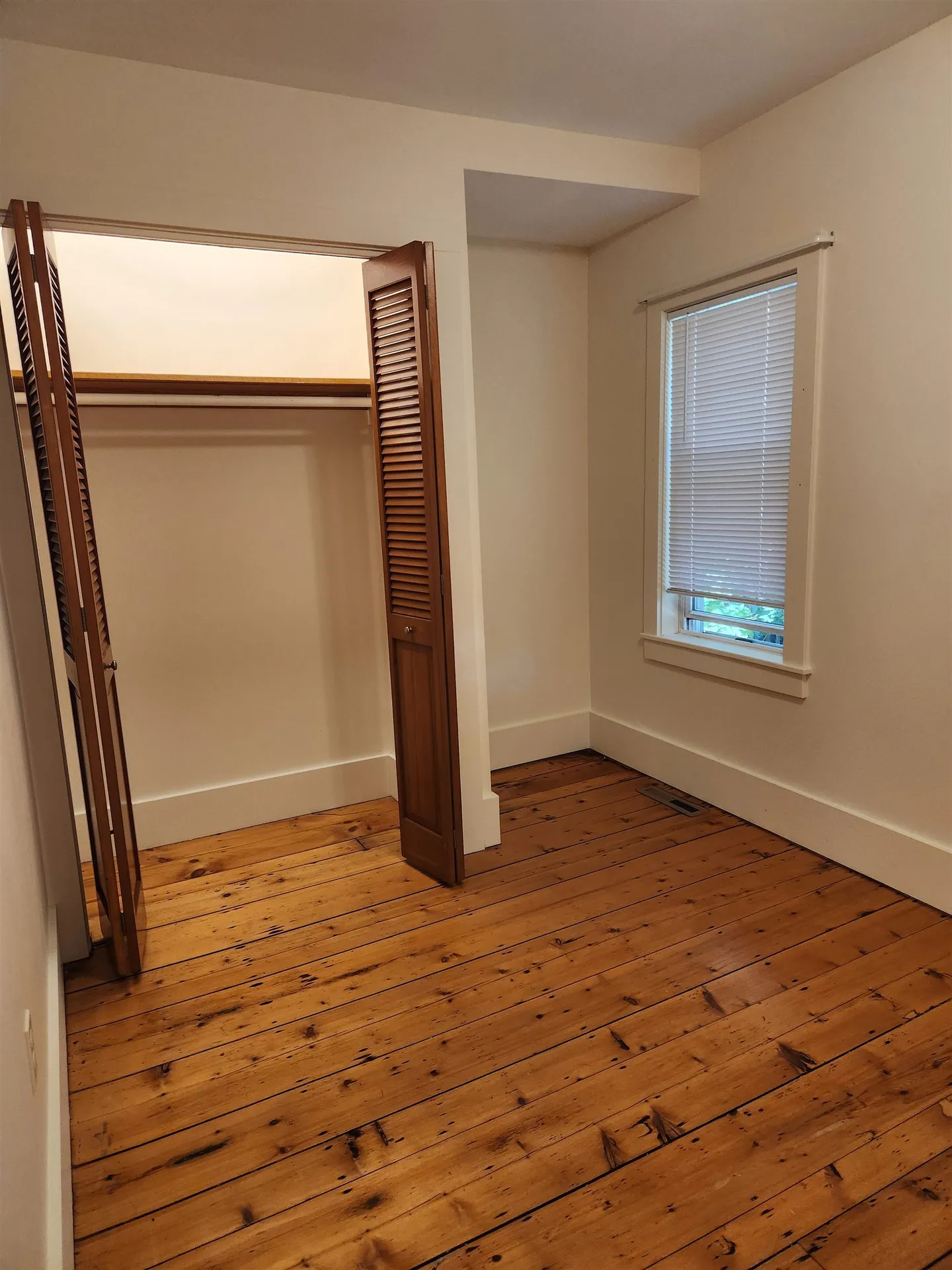 85 Carroll Street Keene NH 03431