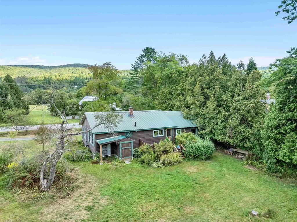 55 Worcester Village Road Worcester VT 05682