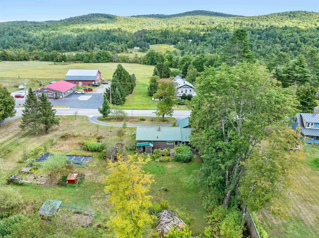 55 Worcester Village Road Worcester VT 05682
