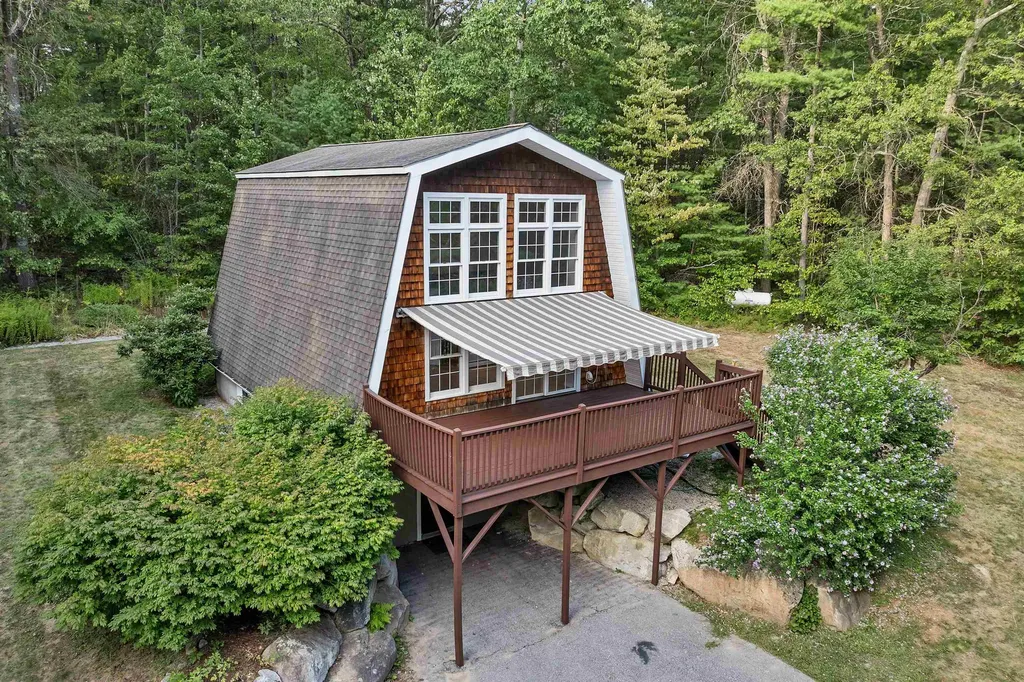5 Sargent Drive Hooksett NH 03106