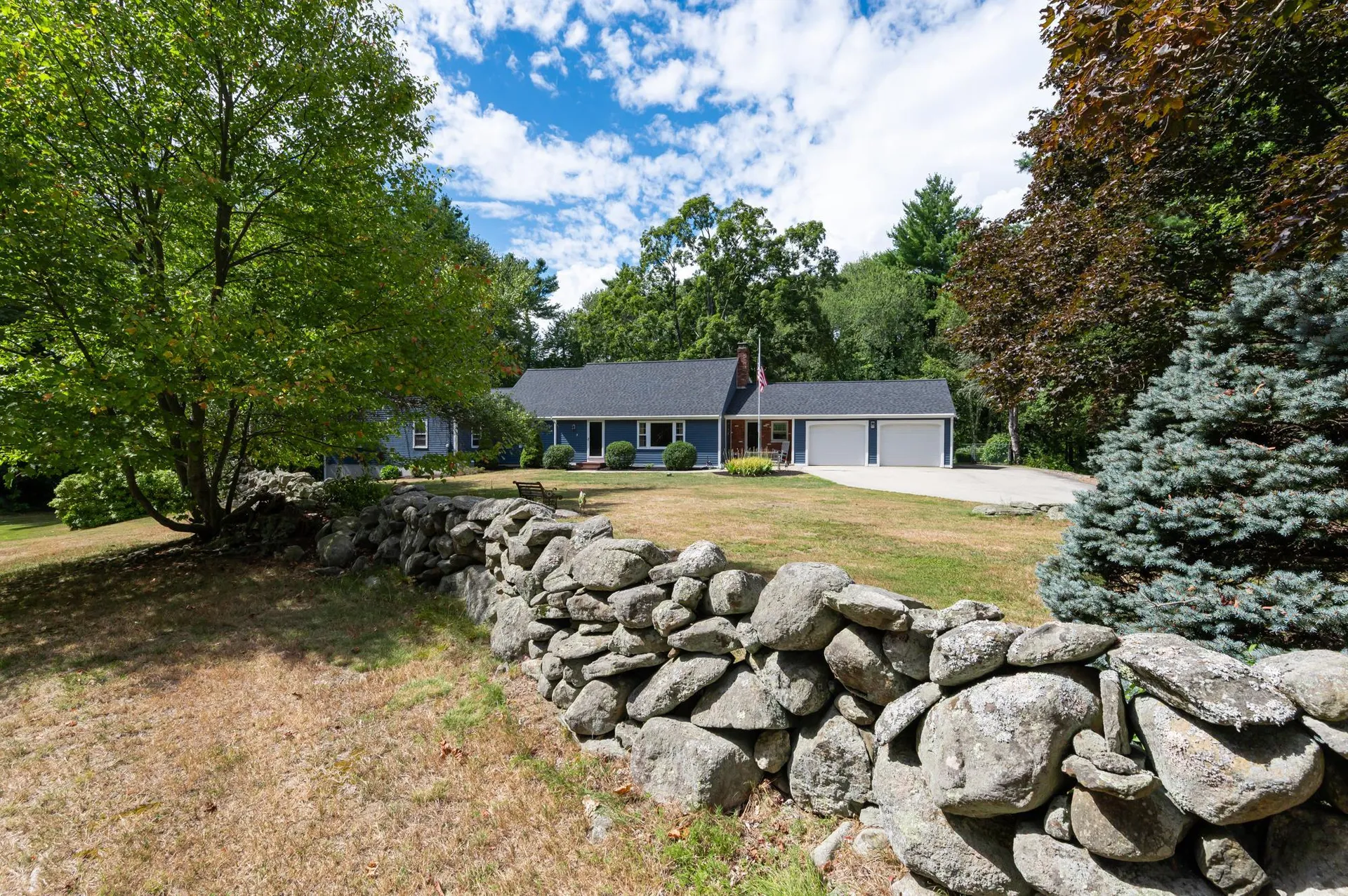 3 Knightland Road Atkinson NH 03811
