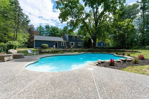 3 Knightland Road Atkinson NH 03811