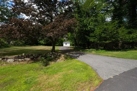 3 Knightland Road Atkinson NH 03811