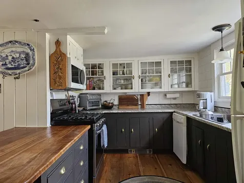 6235 Grafton Road Townshend VT 05353