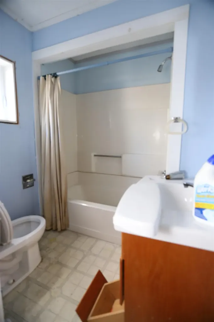 215 Glen Road Newport City VT 05855