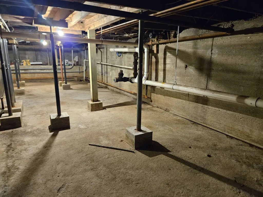 215 Glen Road Newport City VT 05855