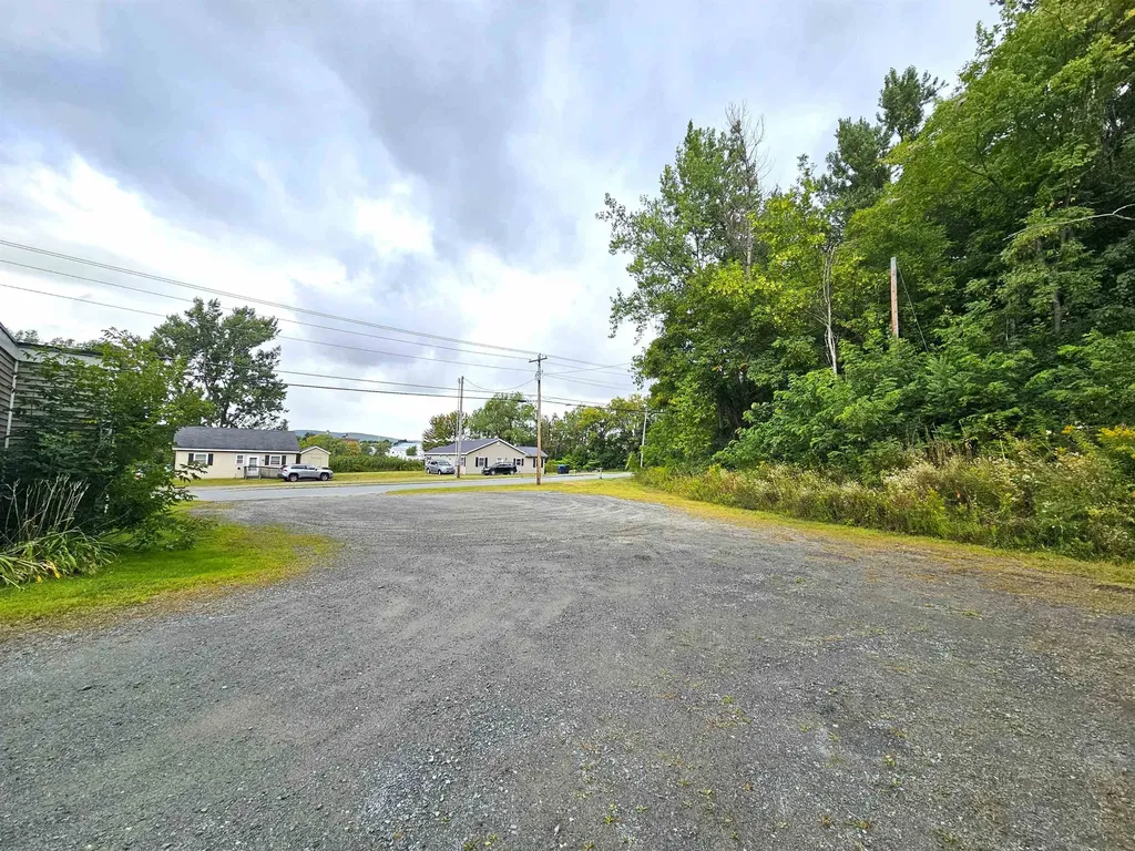 215 Glen Road Newport City VT 05855