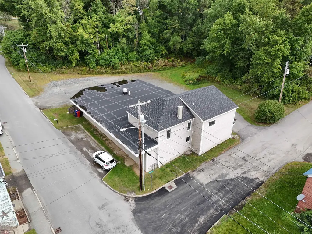 215 Glen Road Newport City VT 05855