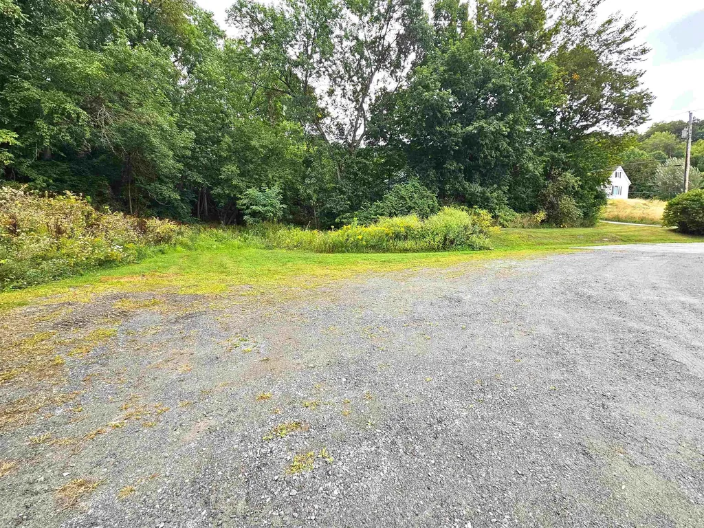 215 Glen Road Newport City VT 05855