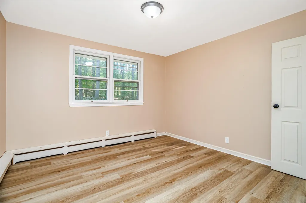 514 Old Greenfield Road Peterborough NH 03458