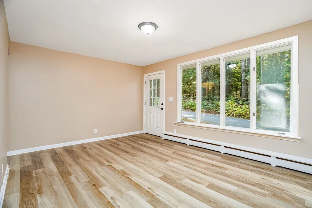 514 Old Greenfield Road Peterborough NH 03458