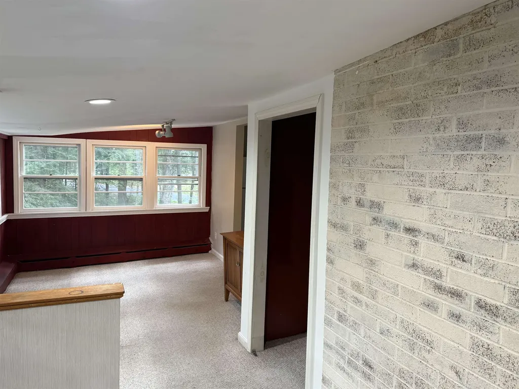 514 Old Greenfield Road Peterborough NH 03458
