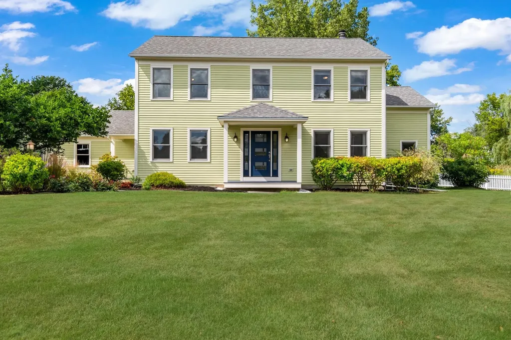 22 Lawnwood Drive Williston VT 05495