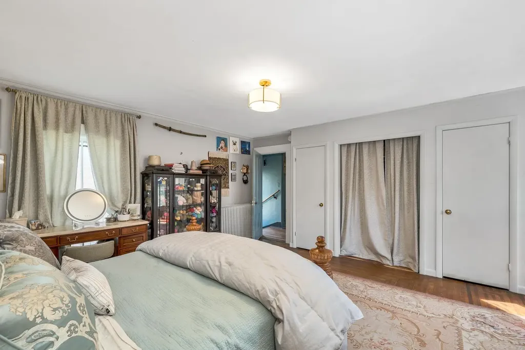 86 Wakefield Street Rochester NH 03867