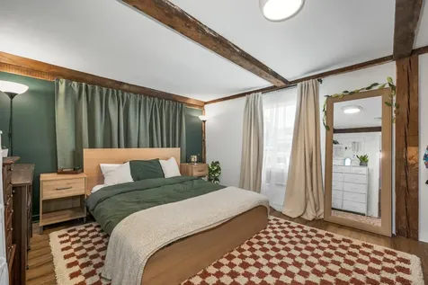 86 Wakefield Street Rochester NH 03867