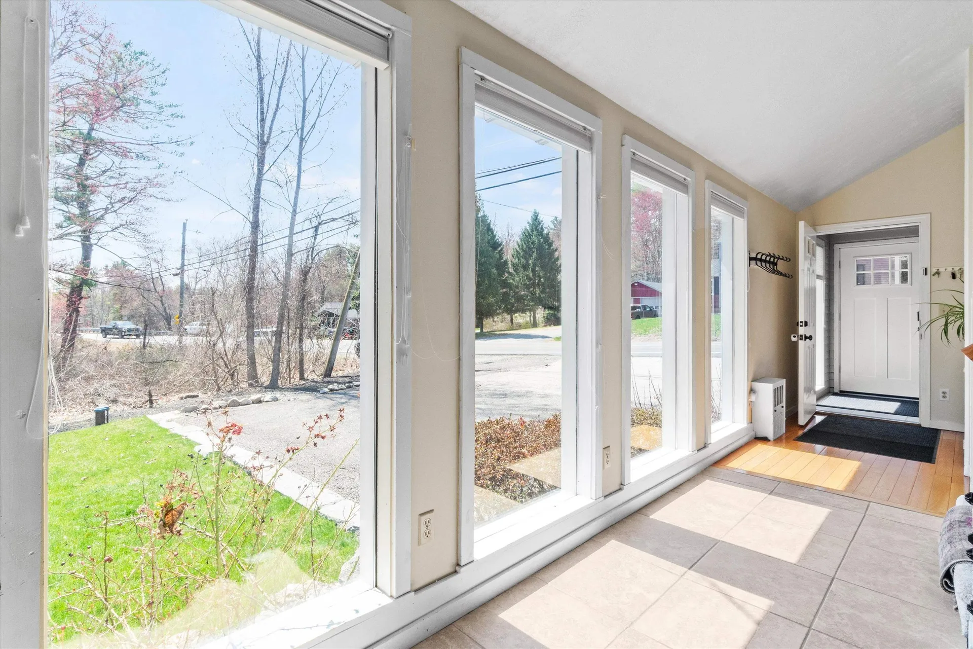 62 Hooksett Road Auburn NH 03032