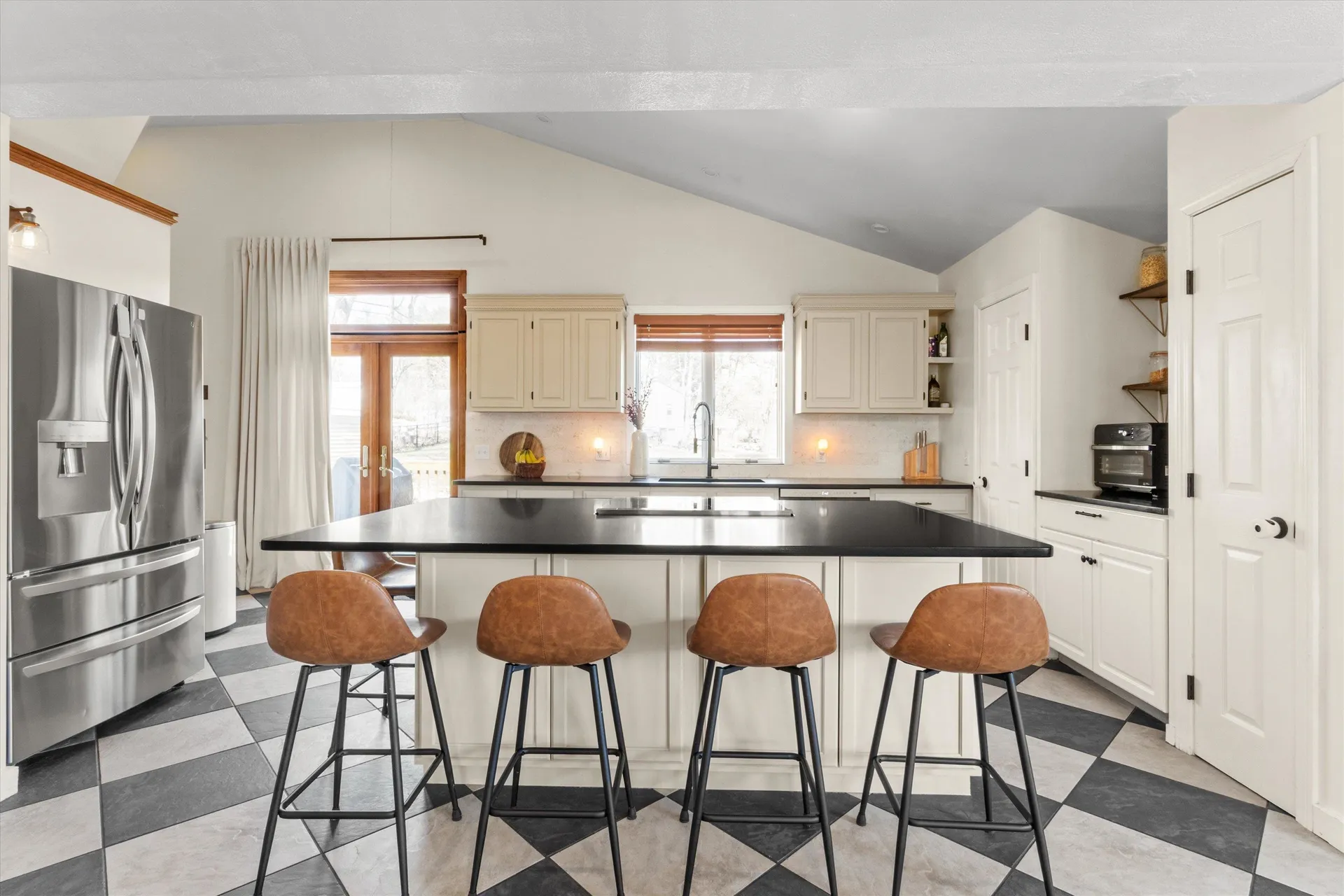 62 Hooksett Road Auburn NH 03032