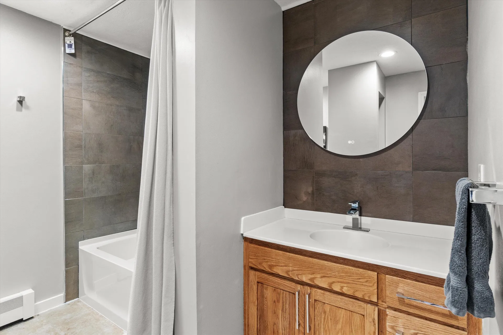 62 Hooksett Road Auburn NH 03032