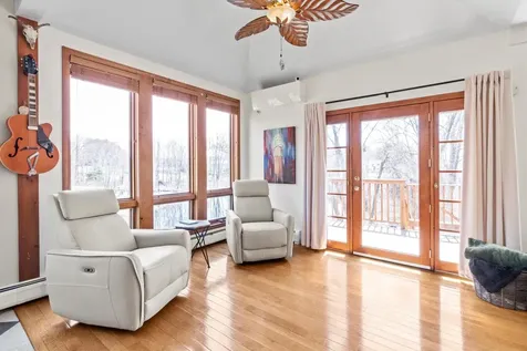 62 Hooksett Road Auburn NH 03032