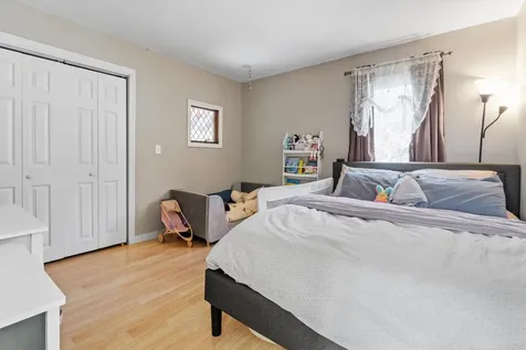 62 Hooksett Road Auburn NH 03032