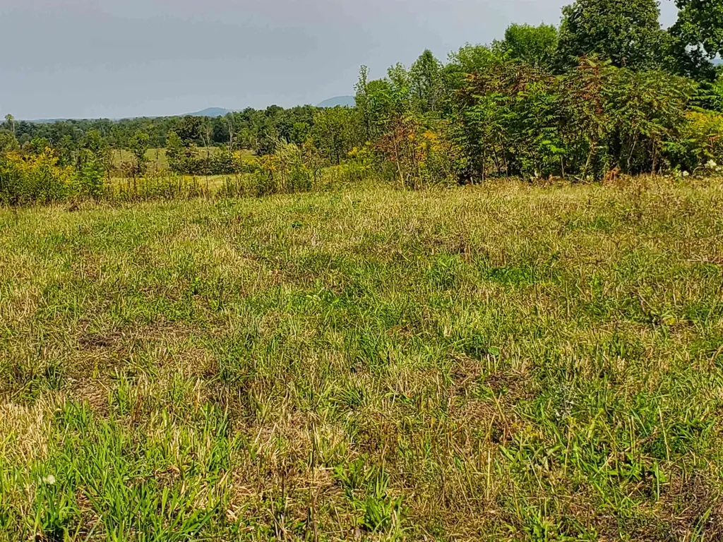 182 Tuppers Crossing Ferrisburgh VT 05456