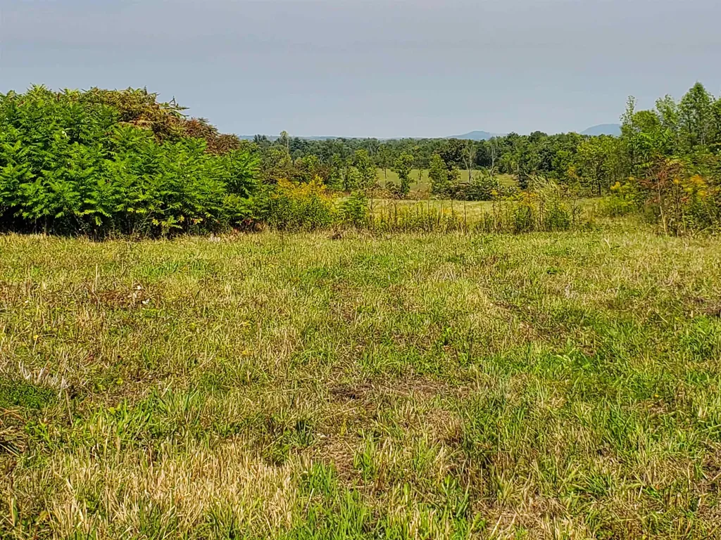 182 Tuppers Crossing Ferrisburgh VT 05456