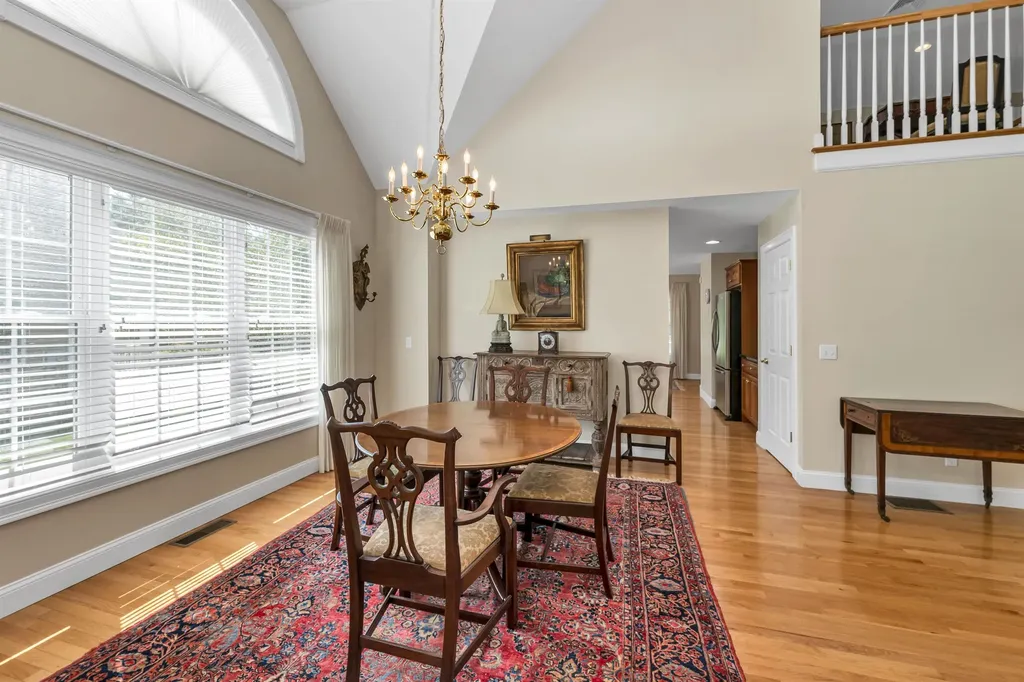 7 Woodside Drive Stratham NH 03885