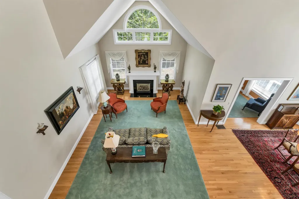 7 Woodside Drive Stratham NH 03885