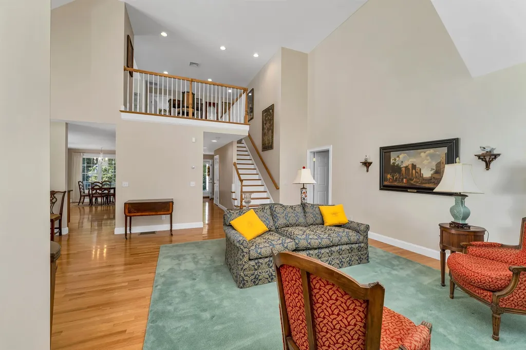 7 Woodside Drive Stratham NH 03885